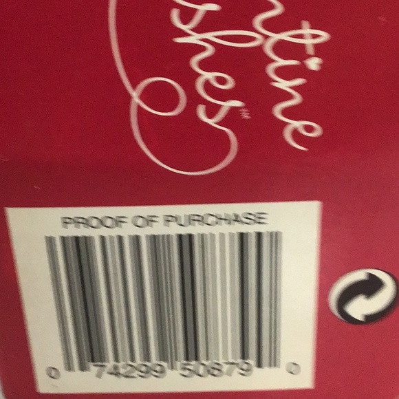 BARBIE DOLL. VALENTINE WISHES BARBIE - Picture 12 of 13